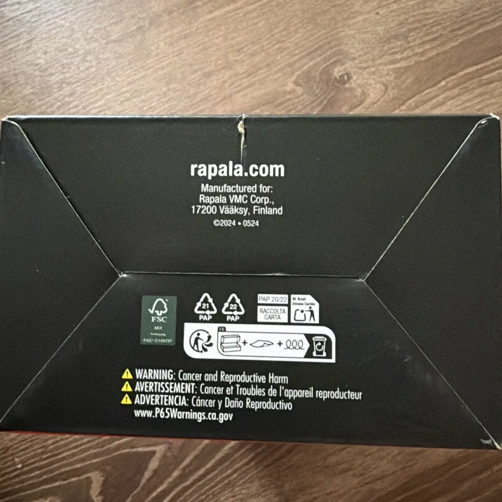 Rapala High Vis Digital Fishing Scale 20 lb E-Ink Display RHVDS NEW IN BOX